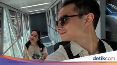 Kesibukan Tak Membuat Omara Esteghlal dan Prilly Latuconsina Terpisah