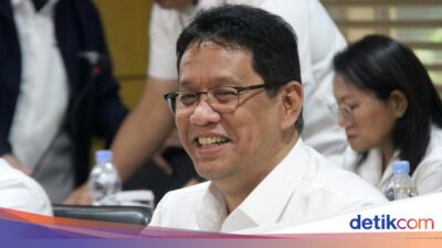 Ingat, Senyum Selalu! Pesan Purbaya kepada Pegawai Pajak